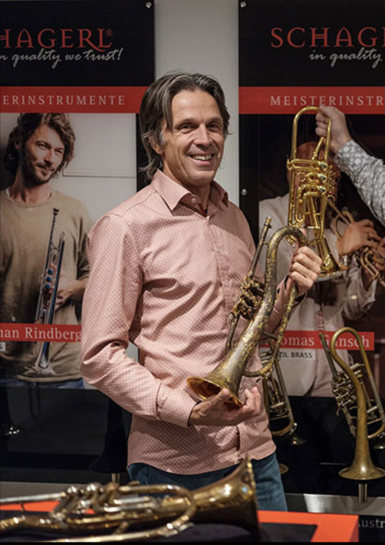 Podcast by Thomas Zsivkovits with CEO Karl Schagerl Schagerl Artist